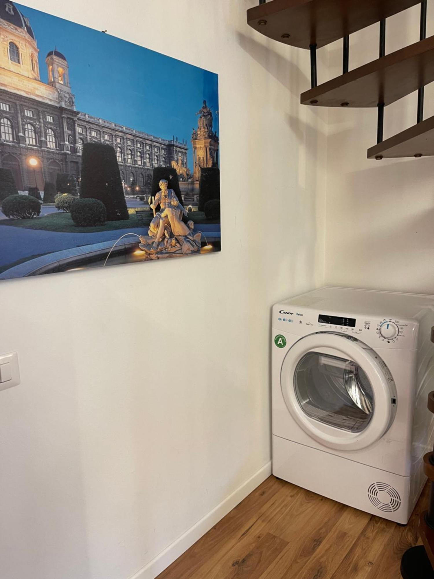 Apartment House Navigli In The Heart Of The Naviglio Grande